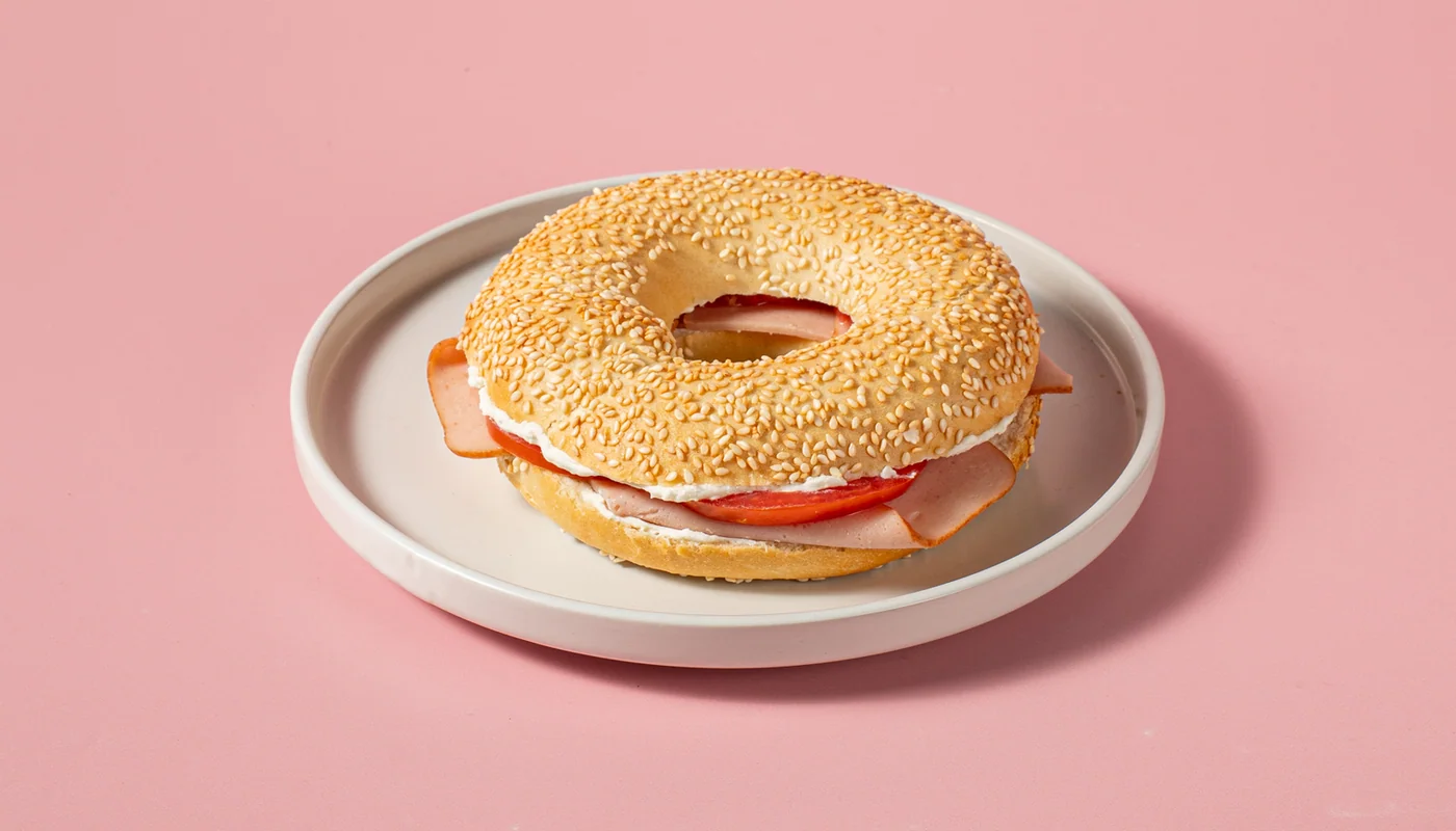 Bagel white turkey